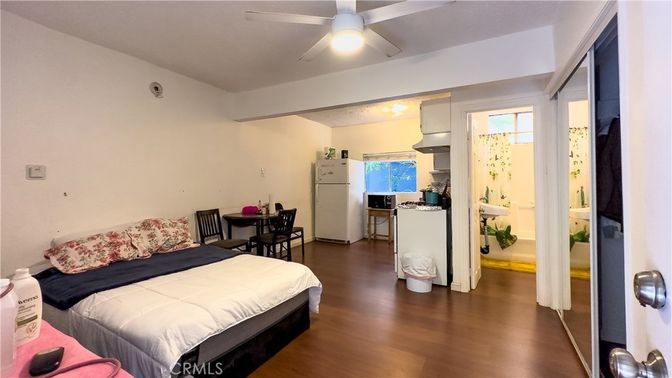 Bedroom, Dining room, Interior, Kitchen, Wood Texture Flooring