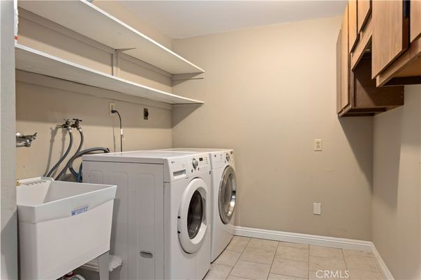 Interior, Washer