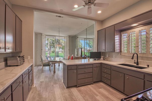 Dining room, Interior, Kitchen, Recessed Lighting, Wood Texture Flooring