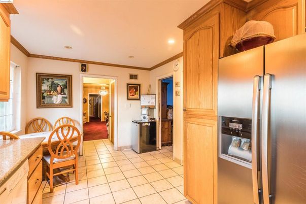 Dining room, Interior, Kitchen, Recessed Lighting
