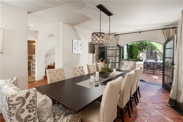 Dining room, Interior, Pendant Lights, Recessed Lighting