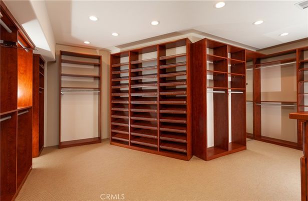 Interior, Recessed Lighting, Walk-in Closets
