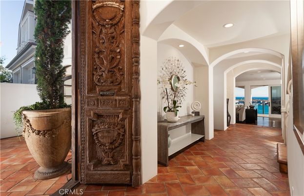 Exterior, Recessed Lighting, Water