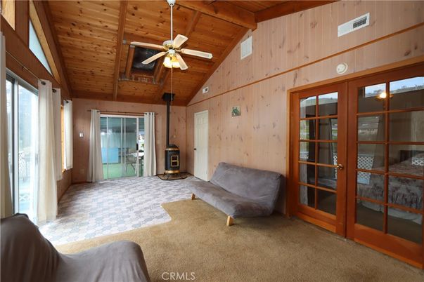 Empty room, Interior, Wooden Beams, Wooden Ceilings, Wooden Walls