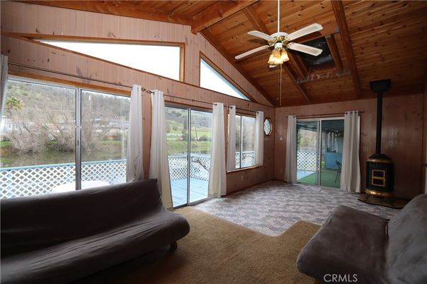 Empty room, Interior, Wooden Beams, Wooden Ceilings, Wooden Walls