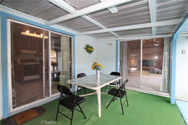 Dining room, Interior