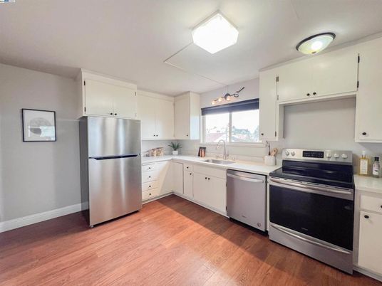 Interior, Kitchen, Stainless Steel Appliances, Wood Texture Flooring