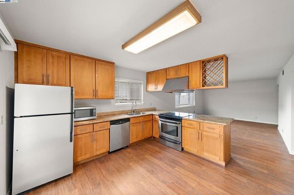 Interior, Kitchen, Wood Texture Flooring