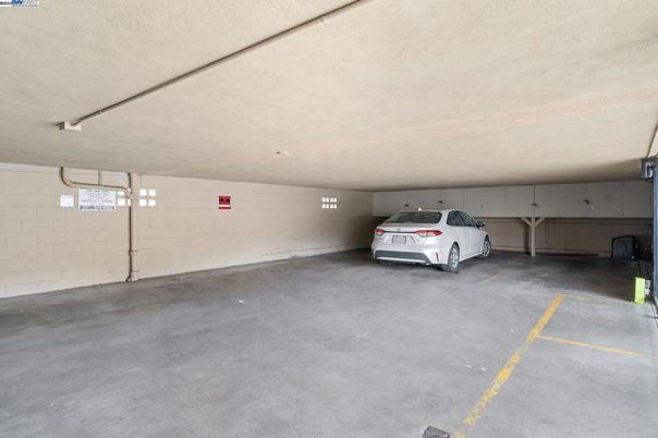 Garage, Interior