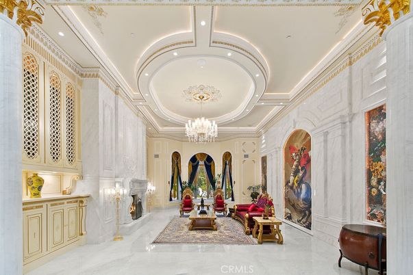 Chandelier, Fireplace, Interior, Living room, Recessed Lighting