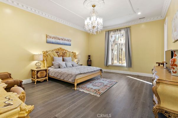 Bedroom, Chandelier, Interior, Recessed Lighting, Wood Texture Flooring