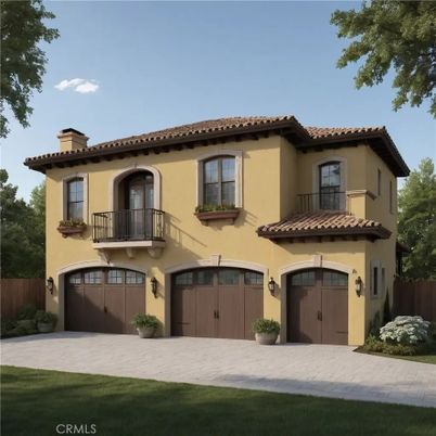 Attached, Exterior, Facade, Mediterranean