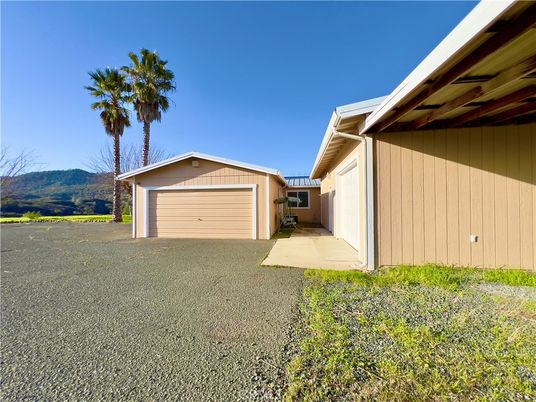 Backyard, Detached Garage, Exterior