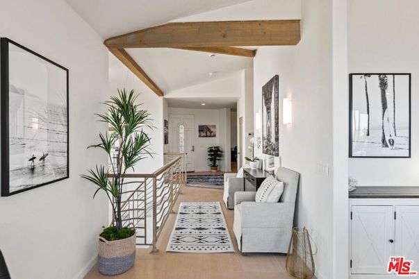 Interior, Recessed Lighting, Wooden Beams, Wood Texture Flooring