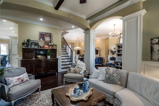 Chandelier, Interior, Living room, Recessed Lighting, Wood Texture Flooring