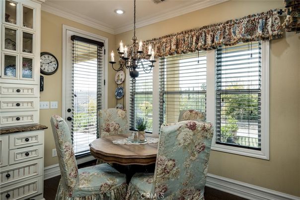 Chandelier, Dining room, Interior, Recessed Lighting, Wood Texture Flooring
