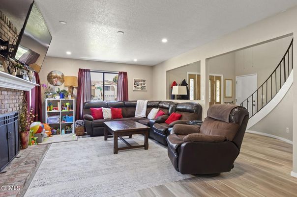 Fireplace, Interior, Living room, Recessed Lighting, Wood Texture Flooring
