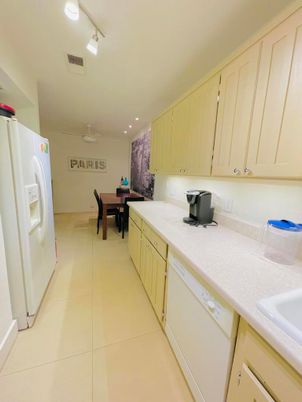 Dining room, Interior, Kitchen, Recessed Lighting