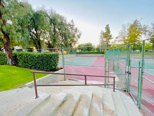 Exterior, Tennis Courts