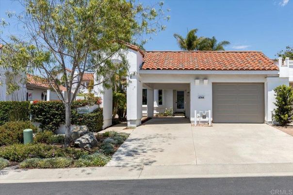 Attached, Exterior, Facade, Spanish Mediterranean
