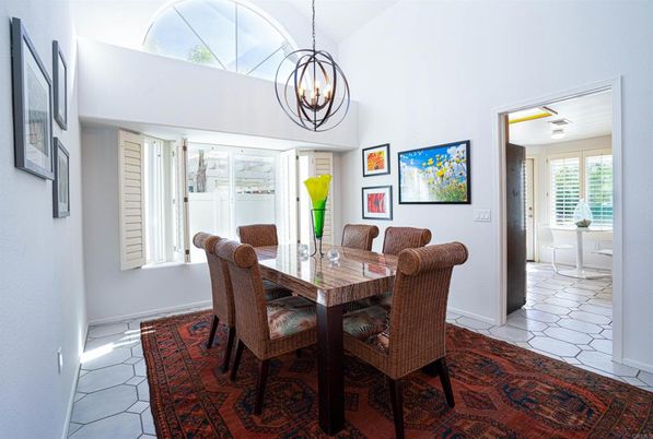 Dining room, Interior, Pendant Lights