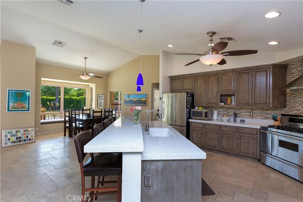 Dining room, Interior, Kitchen, Pendant Lights, Recessed Lighting, Stainless Steel Appliances