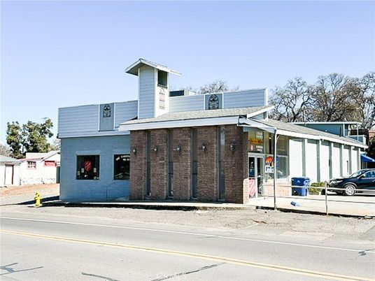 Exterior, Facade, Brick Facade, Modern