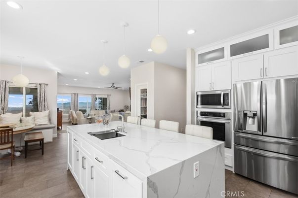 Dining room, Interior, Kitchen, Living room, Pendant Lights, Recessed Lighting, Stainless Steel Appliances, Water