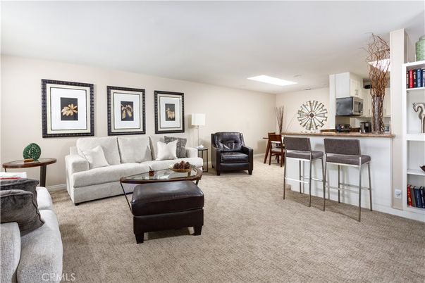 Dining room, Interior, Kitchen, Living room, Recessed Lighting