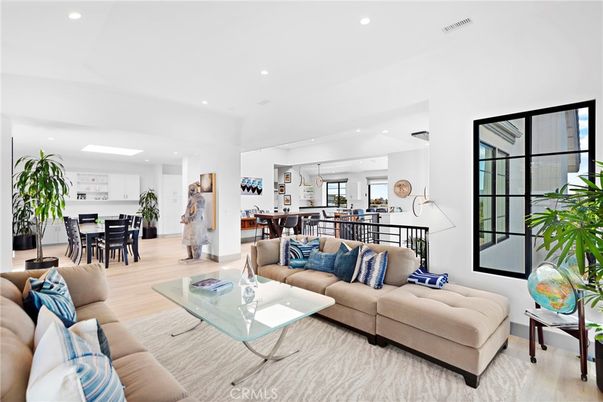 Dining room, Interior, Kitchen, Living room, Pendant Lights, Recessed Lighting, Wood Texture Flooring