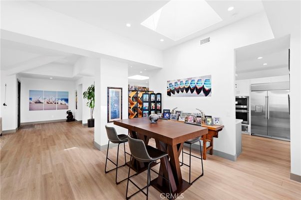 Dining room, Interior, Kitchen, Recessed Lighting, Stainless Steel Appliances, Wood Texture Flooring