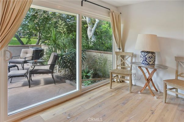 Interior, Sun Room, Wood Texture Flooring