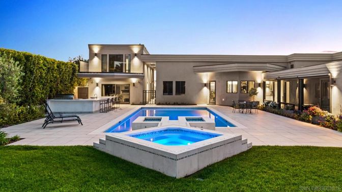 Backyard, Exterior, Pool