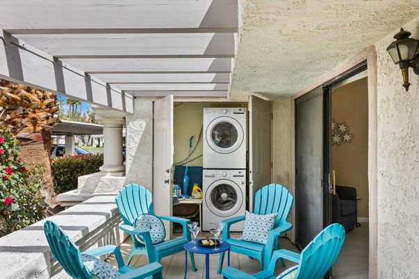 Exterior, Utility Closets, Washer