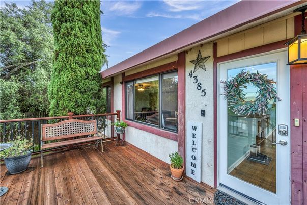 Exterior, Wood Texture Flooring