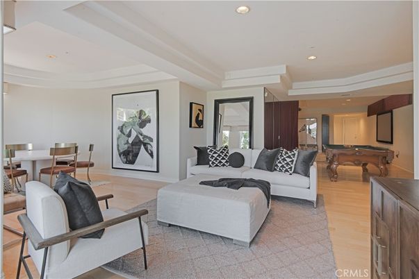 Billiard Table, Game Room, Interior, Living room, Recessed Lighting, Wood Texture Flooring