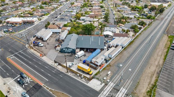 Exterior, Drone