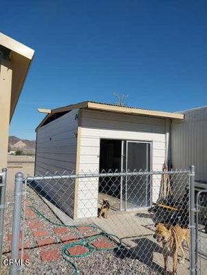 Detached Garage, Exterior