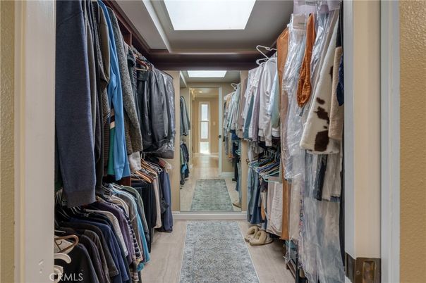 Interior, Walk-in Closets