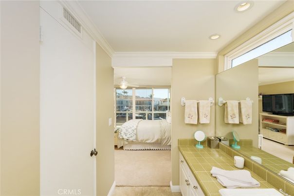 Bathroom, Bedroom, Interior, Recessed Lighting