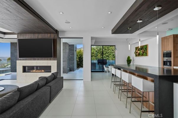 Fireplace, Interior, Kitchen, Living room, Pendant Lights, Recessed Lighting, Stainless Steel Appliances