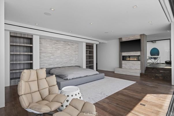 Fireplace, Interior, Recessed Lighting, Wood Texture Flooring