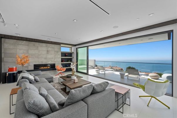 Fireplace, Interior, Living room, Recessed Lighting, Water