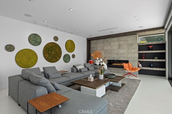 Fireplace, Interior, Living room, Recessed Lighting