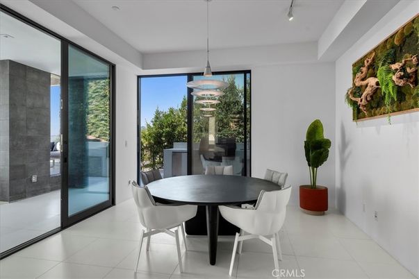 Dining room, Interior, Pendant Lights
