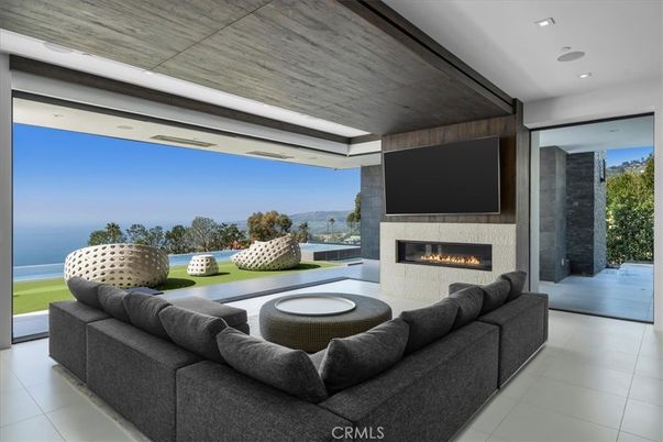 Fireplace, Interior, Living room, Recessed Lighting, Water