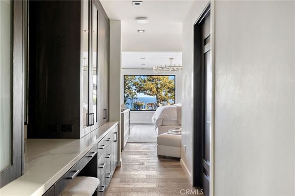 Chandelier, Interior, Recessed Lighting, Wood Texture Flooring