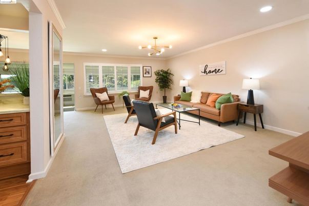 Interior, Living room, Pendant Lights, Recessed Lighting, Wood Texture Flooring
