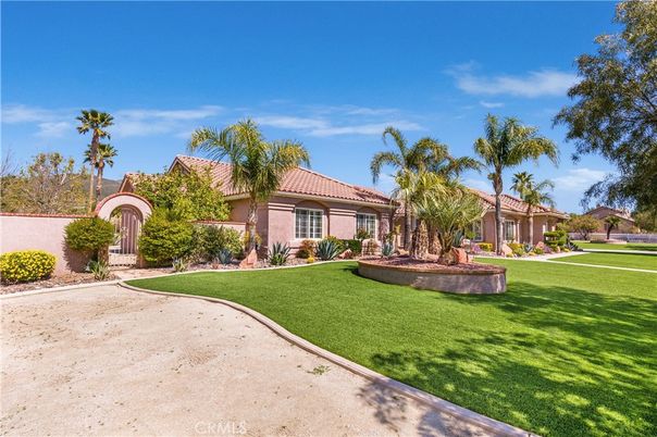Backyard, Exterior, Facade, Mediterranean
