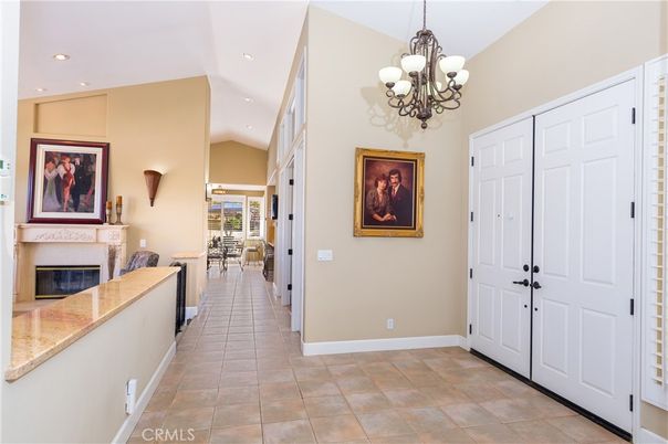 Chandelier, Fireplace, Interior, Recessed Lighting